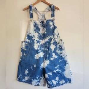 Levi's Acid Washed Shortalls